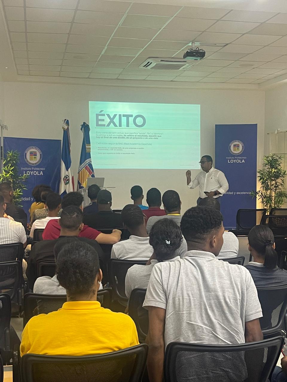 PHOTO 2025 08 15 20 13 43 5